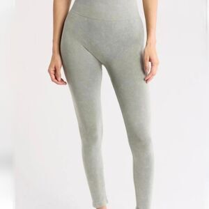 Yogalicious Stonewash Seamless Allure High Waist Leggings- Lily Pad